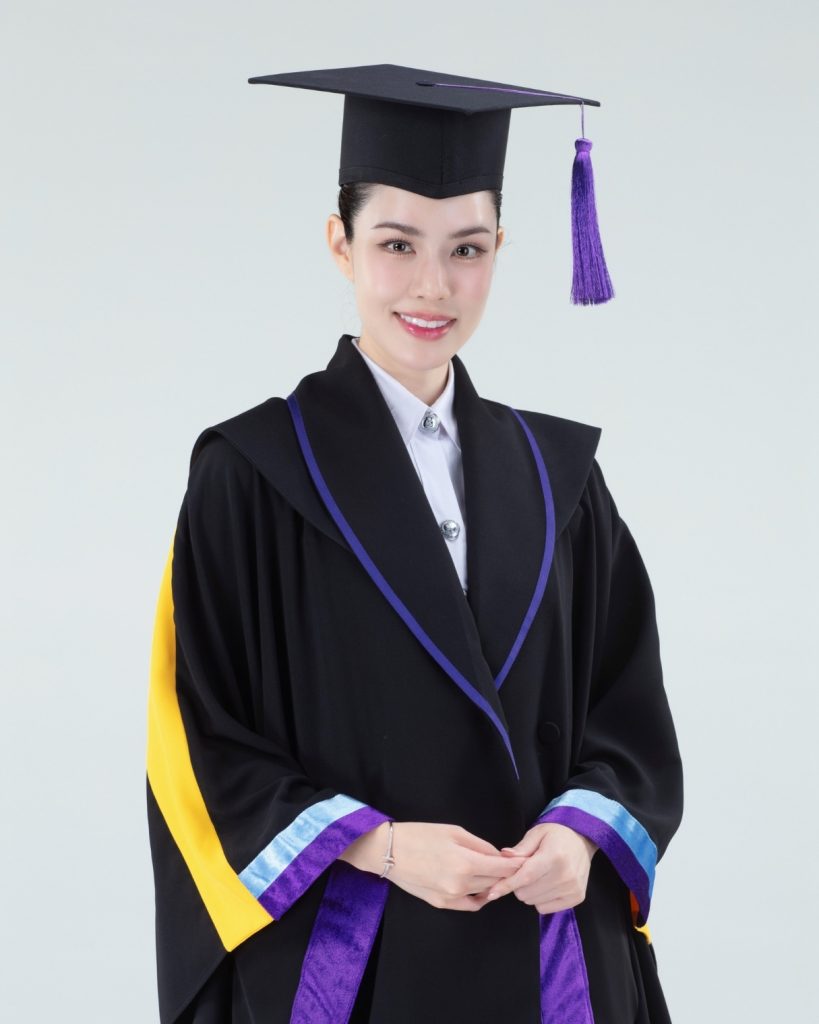 泰国演员Grace从博仁大学硕士毕业！下一站：继续攻读博士